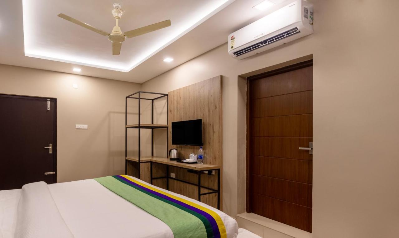 Hotel Treebo Sreepathi Prayag,Guruvayur Temple Exterior foto